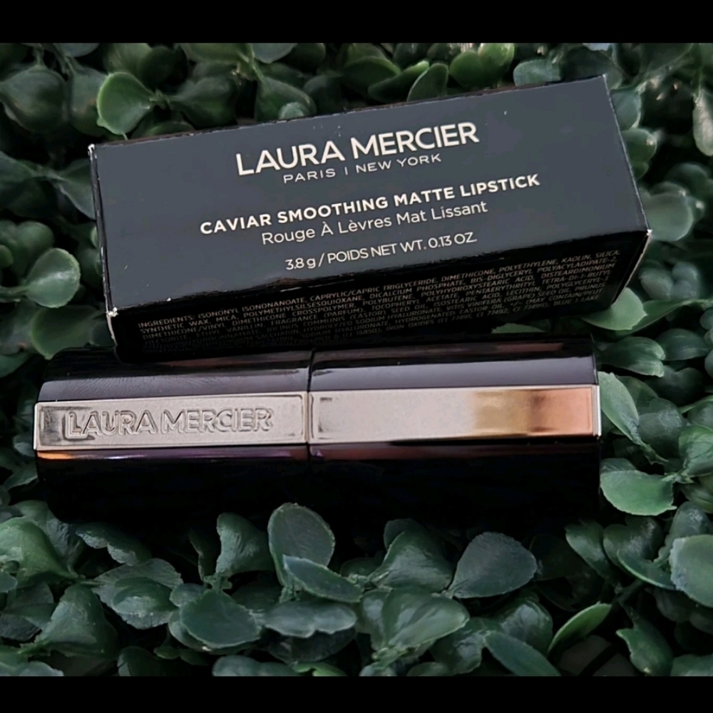 Laura Mercier Caviar Smoothing Matte Lipstick 610 Blush Chenille NIB - Picture 3 of 4